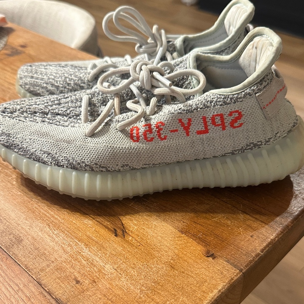 Yeezy Kids Sneakers in Gray and Red
